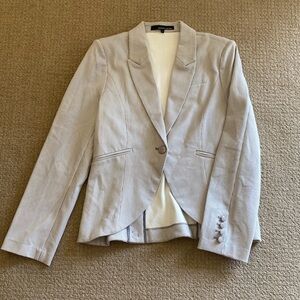 SOLD‼️ Amanda & Chelsea striped blazer